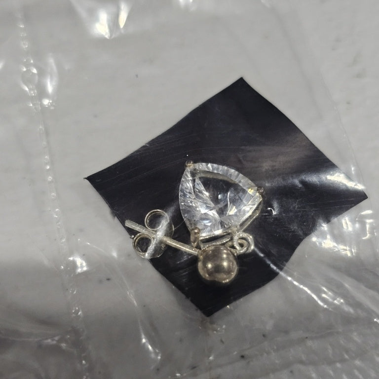 $60 Herkimer 10mm drop earring sterling silver tri New This exquisite pair of Herkimer diamond drop earrings features a stunning 10mm trilliant cut design, elegantly set in sterling silver. The unique Herkimer diamonds, known for their sparkling clarity,