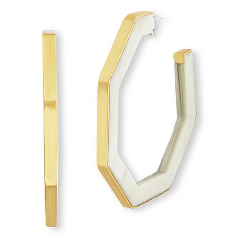 $27 Fraire chai hoops earrings 901322 New $27 Fraire chai hoops earrings These Fraire chai hoops earrings feature a chic design perfect for any occasion. Crafted with attention to detail, they add a touch of elegance to your jewelry collection. The earri