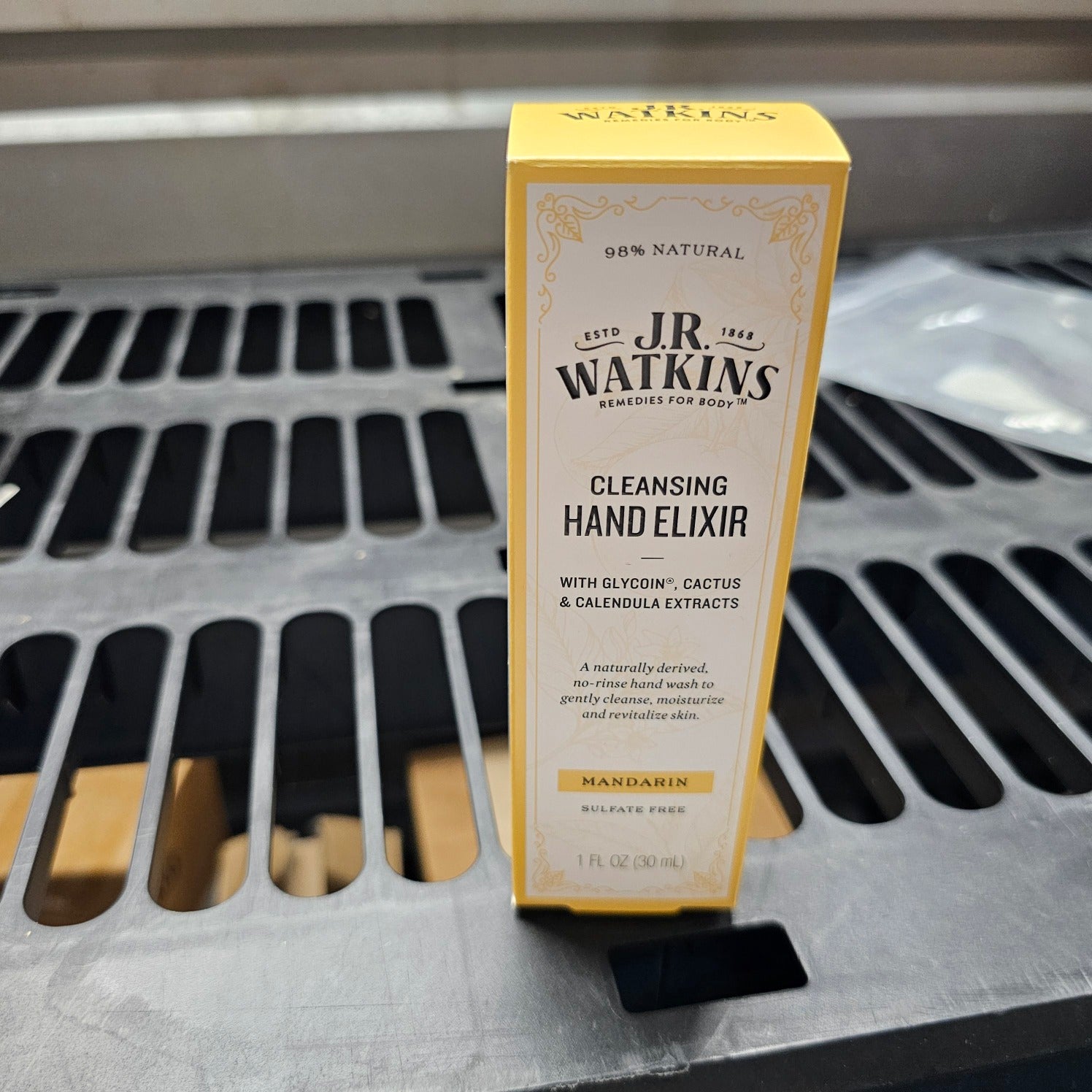 $9 J.R. Watkins JRW-007 1.00 oz Cleansing Hand Elixir Mandarin