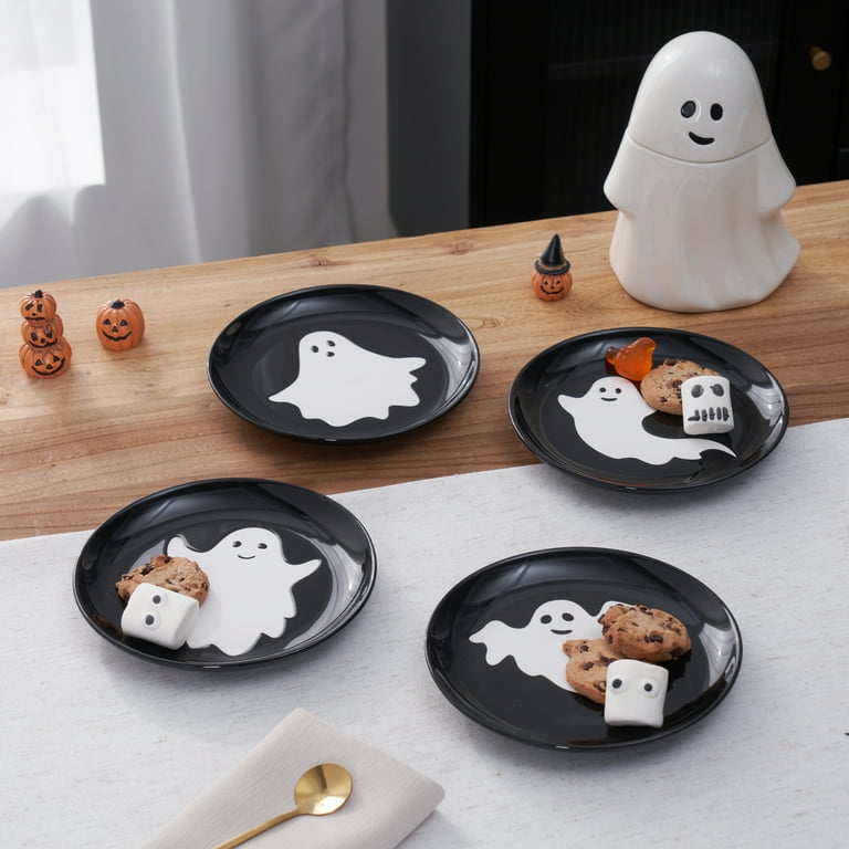 $13 Way to Celebrate Halloween 4pk Ceramic Ghost A new will com in sealed box $13 Way to       Celebrate Halloween 4pk Ceramic Ghost       Appetizer Plates HARD TABLETOP these plates       come with 4 different ghosts 1 one each       plate. 6.81" diame