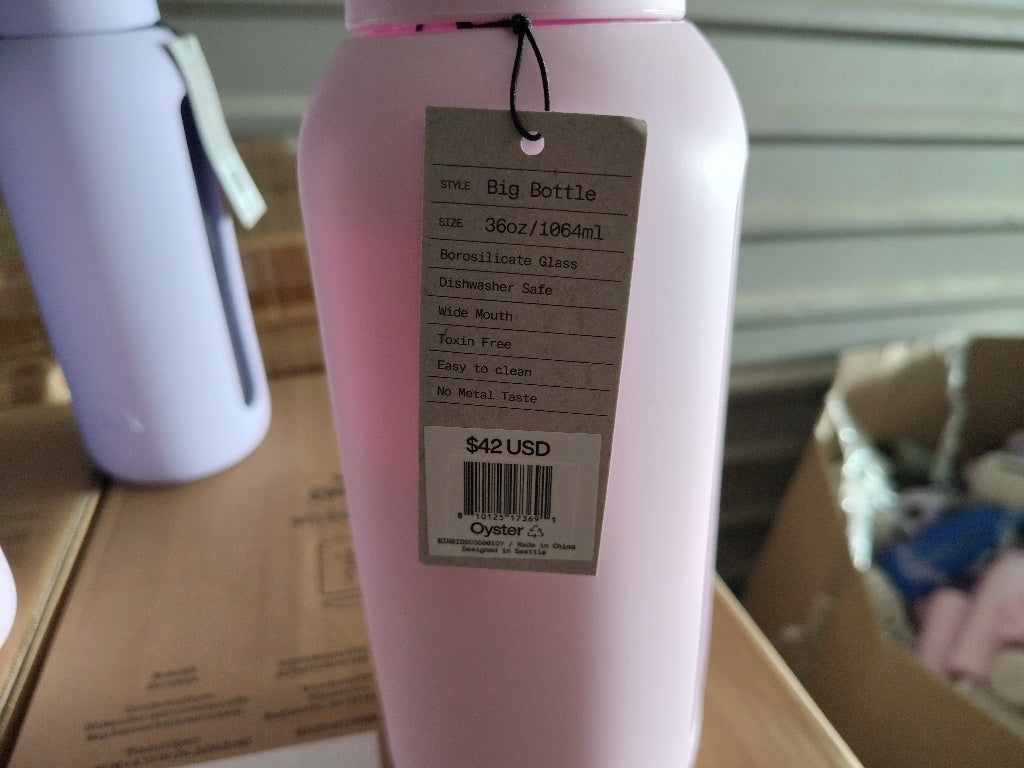 New $42 Bink 36 oz. Big Bottle with Straw cap oyster ( light pink)