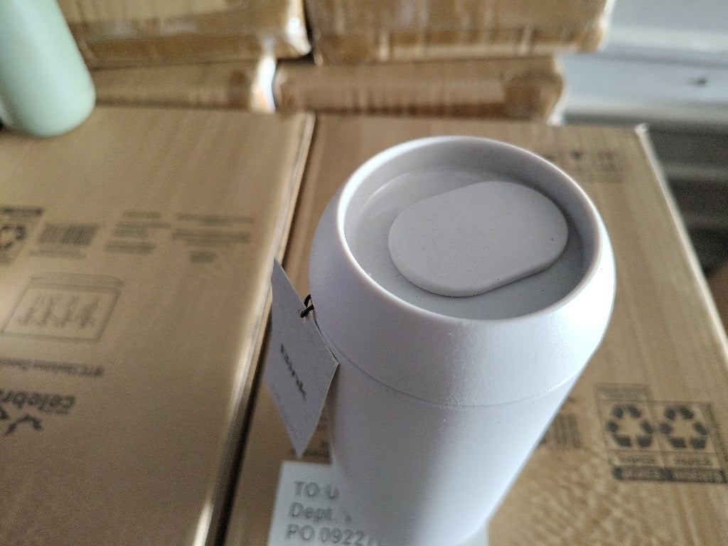 New $32 Bink 17 oz. Sip Tumbler bone color