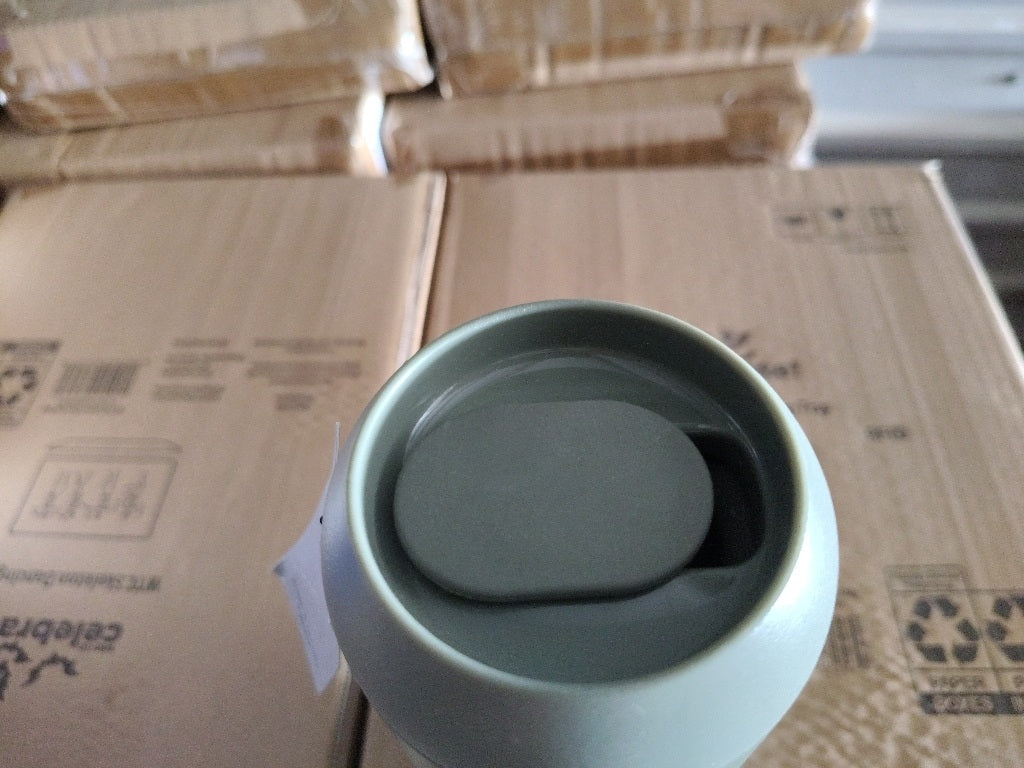 New $32 Bink 17 oz. Sip Tumbler  camo green